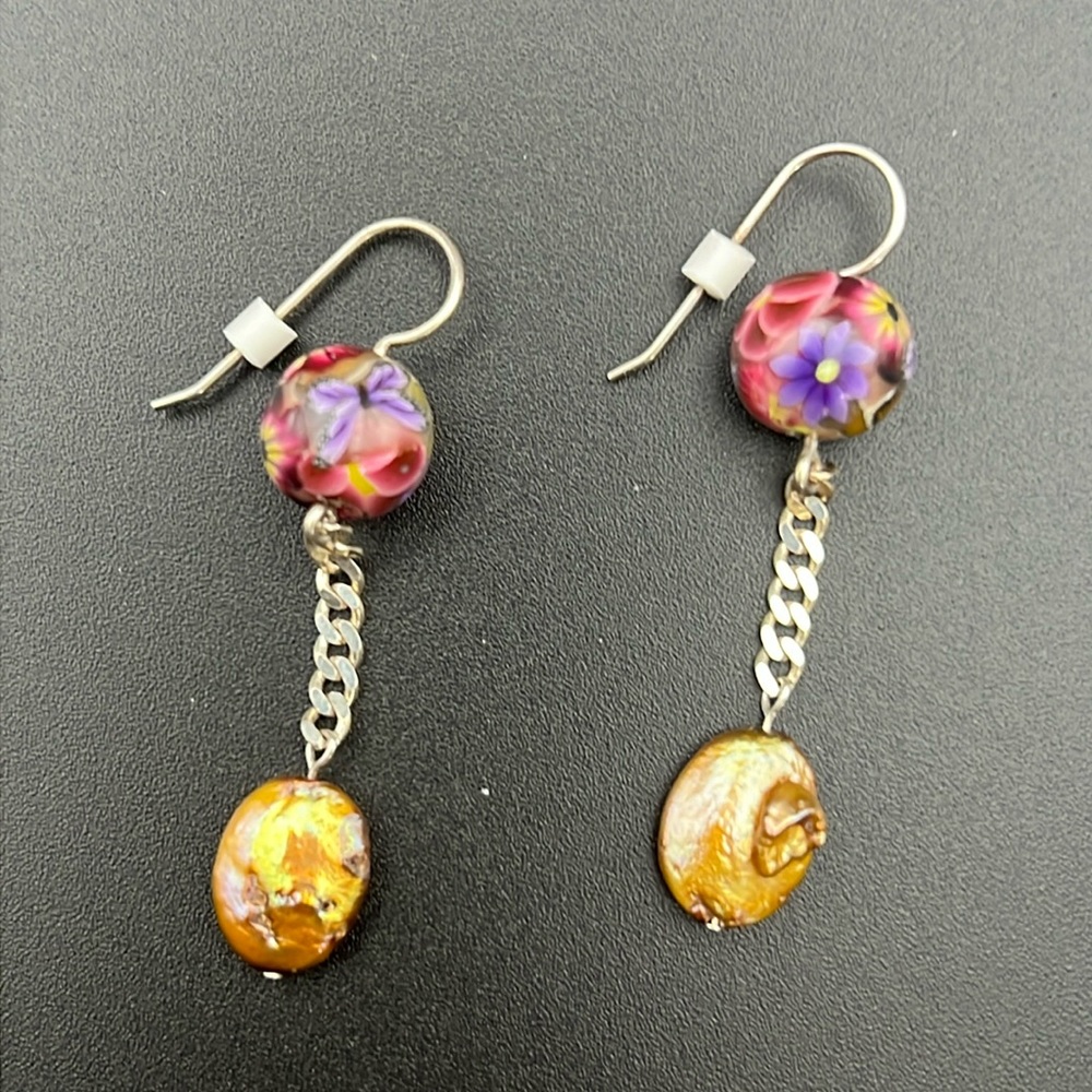 BUTTERFLY CLAY ARTISAN PEARL STERLING SILVER DANGLING EARRING